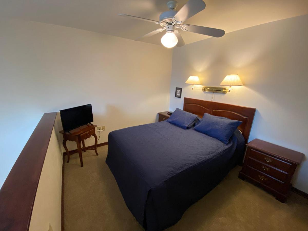 Baileys Harbor Yacht Club Resort Экстерьер фото