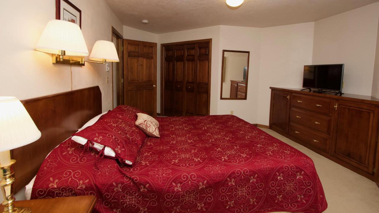 Baileys Harbor Yacht Club Resort Экстерьер фото