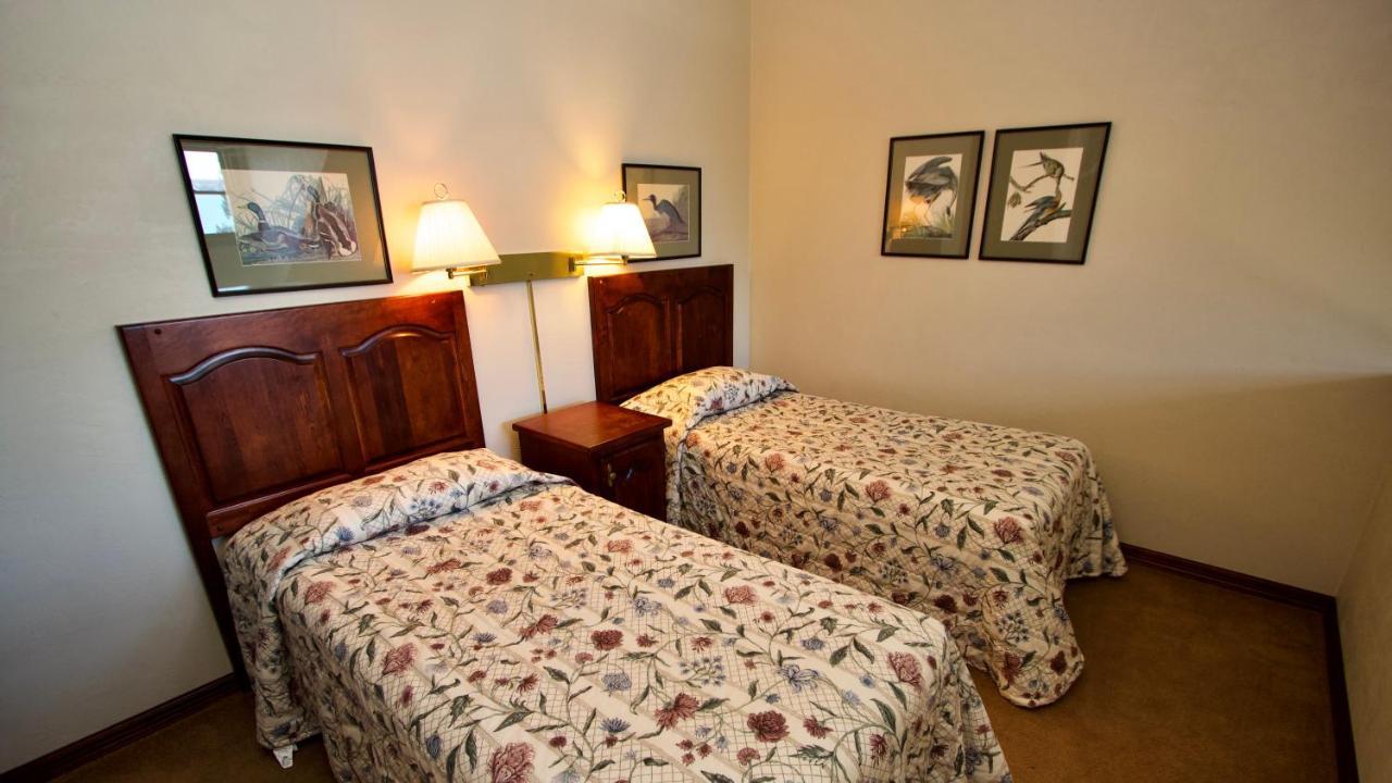 Baileys Harbor Yacht Club Resort Экстерьер фото